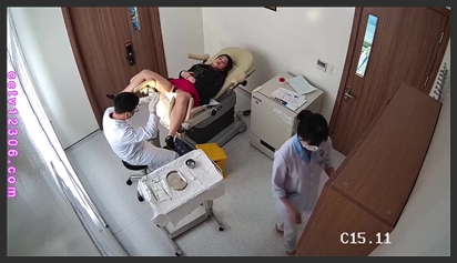 妇科门诊监控偷拍.红裙子美女做妇检