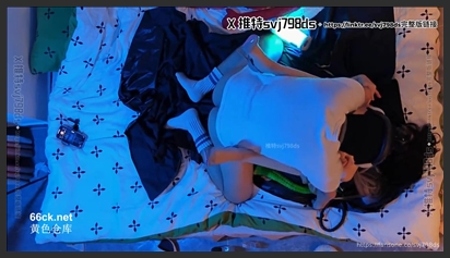 二楼VIP俯视观影体验啪啪全过程