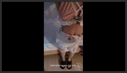 海角社区.亲妹妹穿情趣内衣在厨房我狠狠的无套内射了她