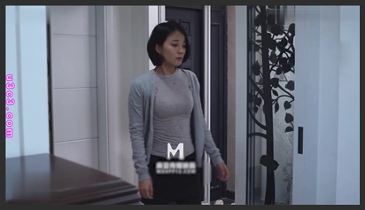 麻豆传媒映画xFLICKO.MFK-0083.百依百顺的女人